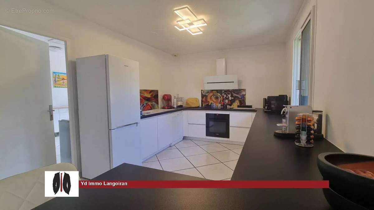 Maison à SAINT-CAPRAIS-DE-BORDEAUX