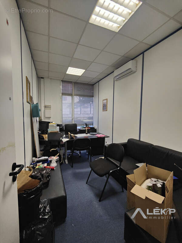 Commerce à NANTERRE