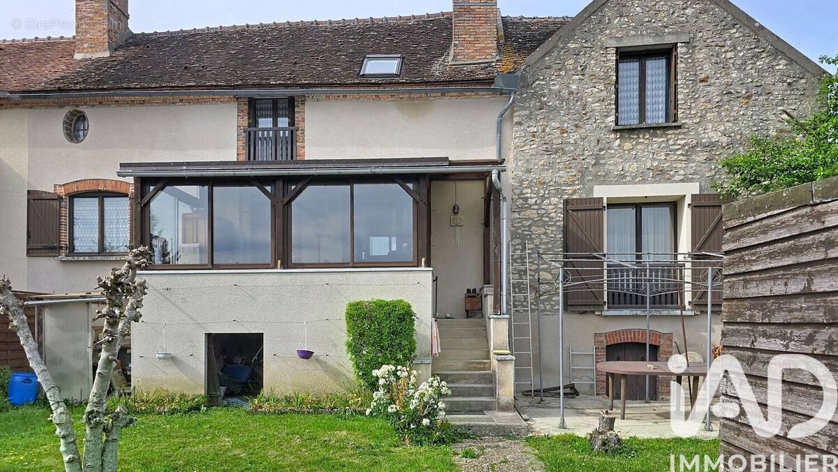Photo 1 - Maison à MONTIGNY-LENCOUP