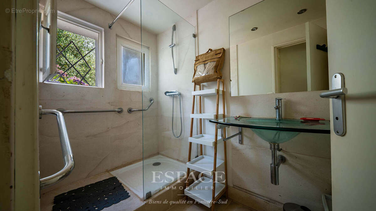 Entre golf, plage, Port et bourg à pied ? une adresse rare à personnaliser - photo 15