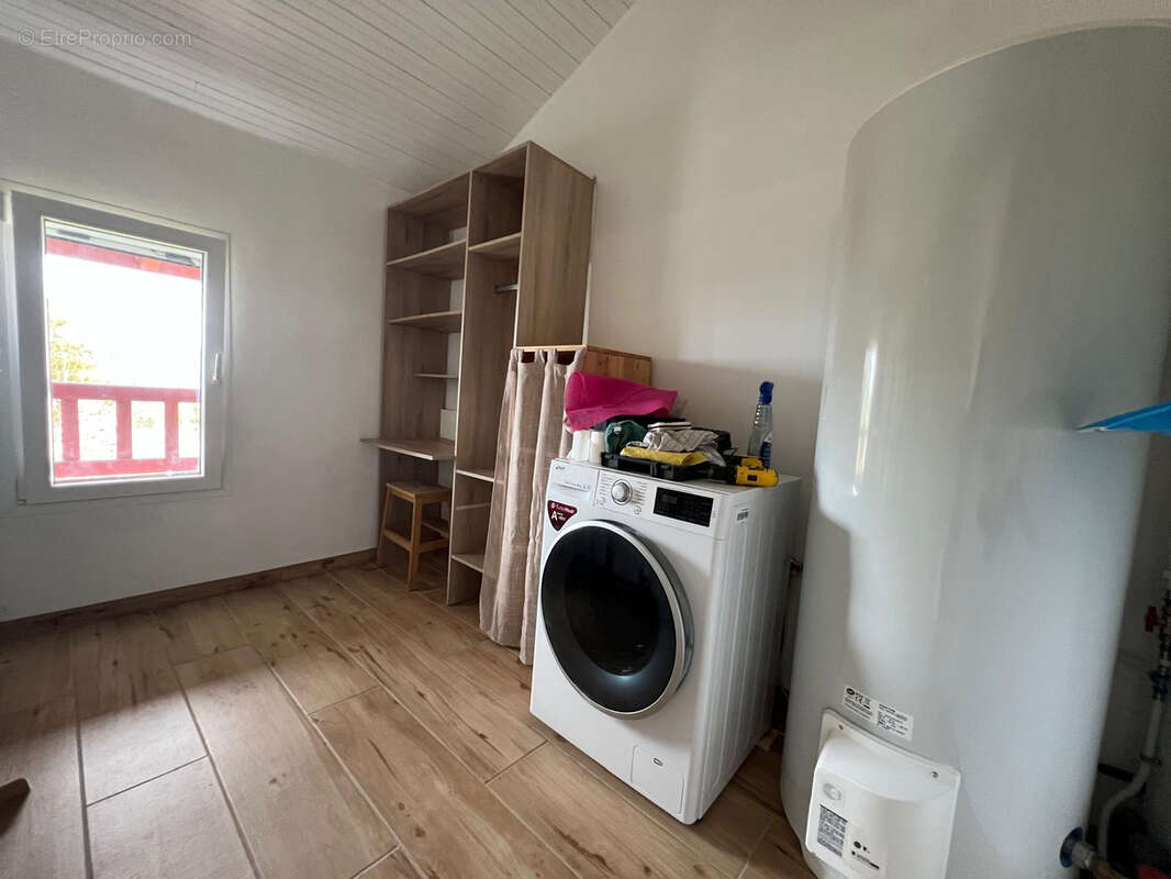 Appartement à VILLEFRANQUE