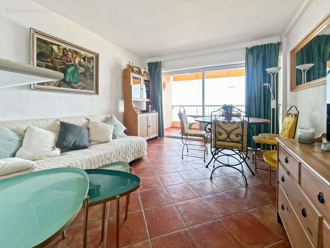Appartement à FREJUS