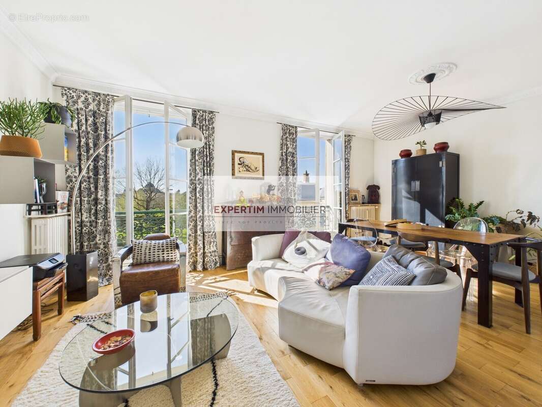 Appartement à VERSAILLES