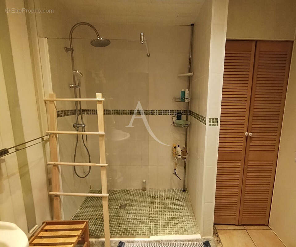 Maison à SAINT-GEORGES-DES-COTEAUX