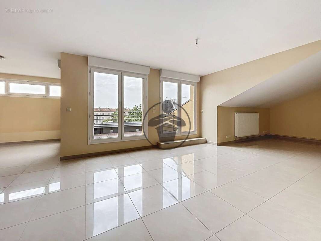 Appartement à SAINT-QUENTIN