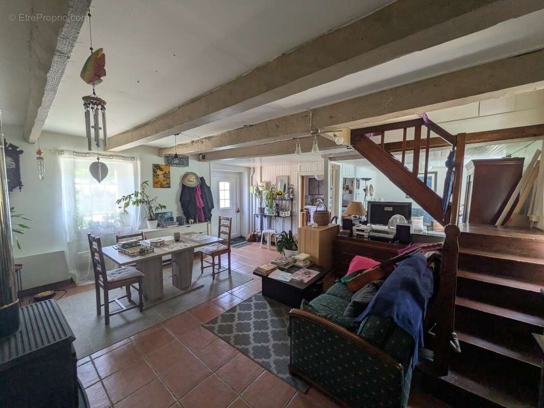 Langoëlan jolie maison de caractère de 80m² environ 4 pièces parcelle de 230m² envion - photo 4