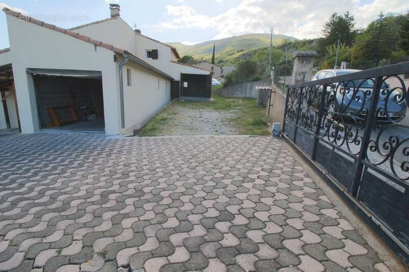 Maison à PEIPIN