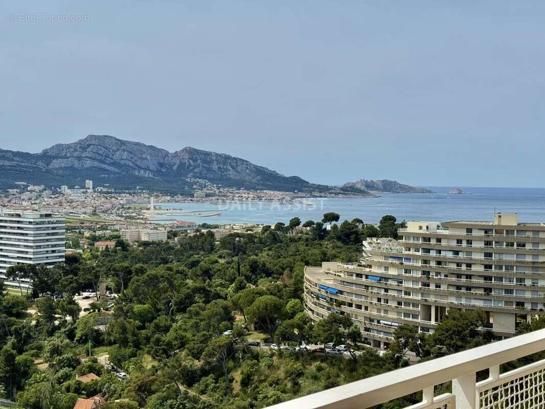 Appartement à MARSEILLE-8E