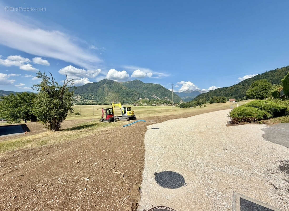 Magnifique terrain constructible viabilisé  viuz en sallaz de 1423m2 - photo 2