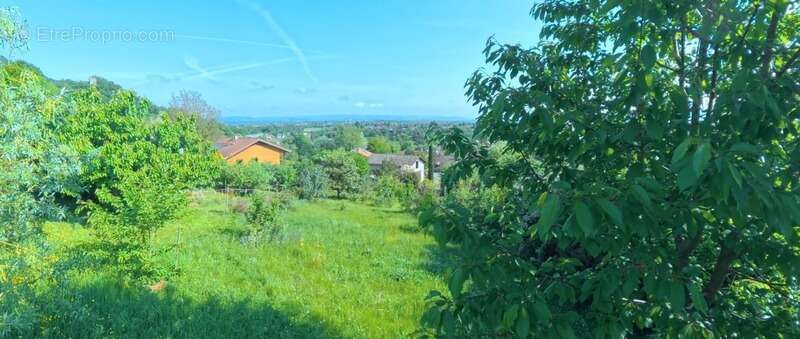 Terrain à SAINT-NAZAIRE-EN-ROYANS