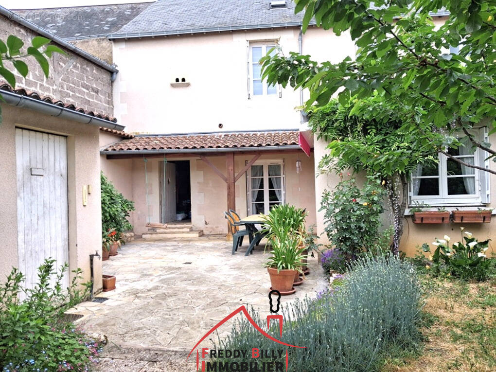 Maison à THOUARS