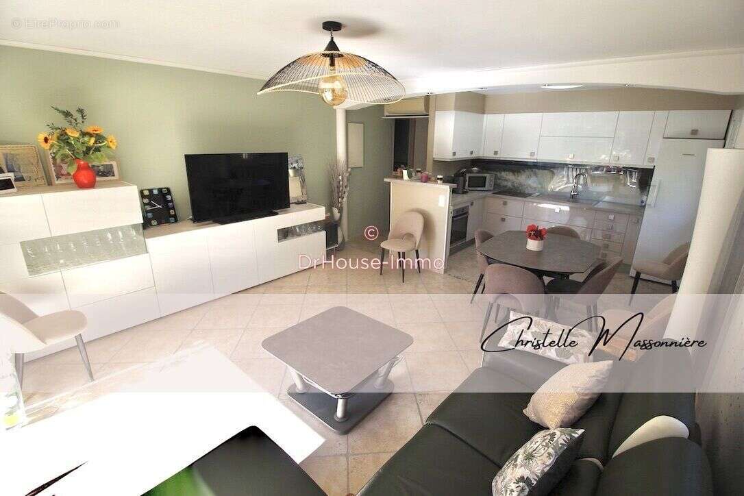 Appartement 86 m² à Cavalaire-Sur-Mer  - photo 27
