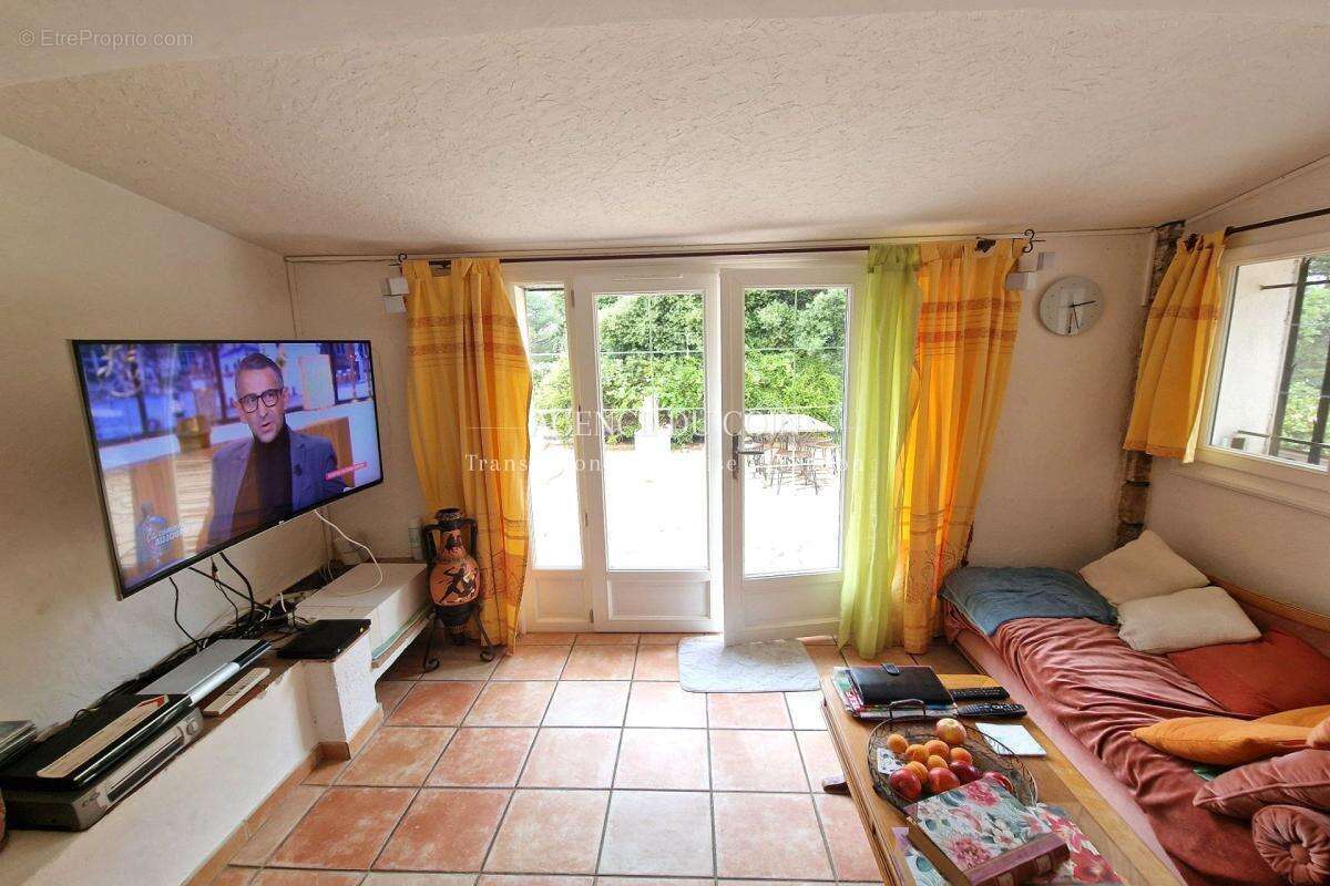 Maison à TOURTOUR