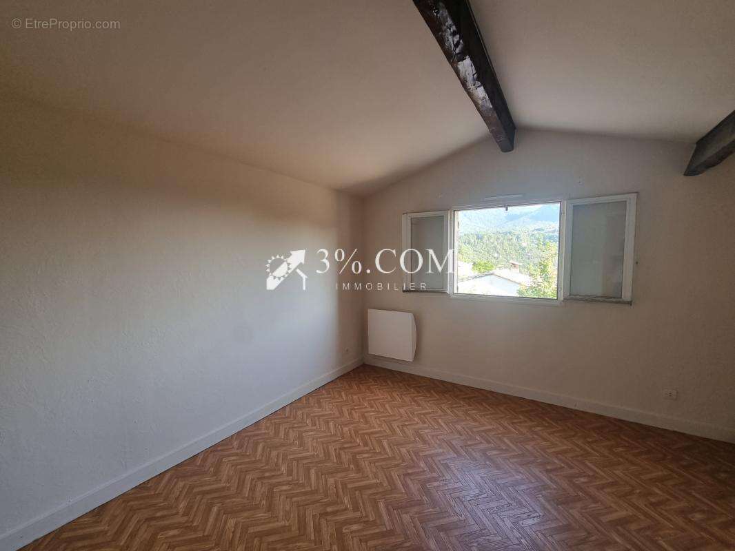 Nyons 2mn du centre : villa 3 chambres - garage  - jardin cl - photo 10