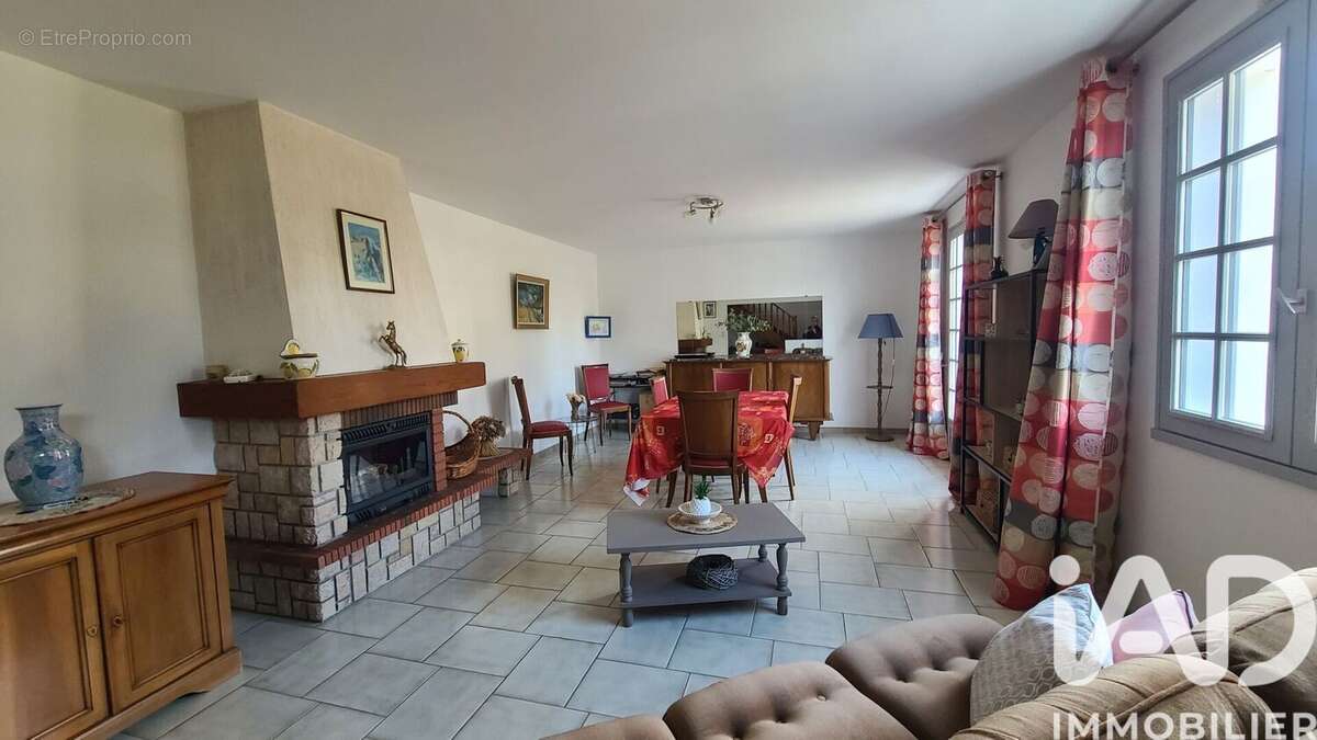 Photo 3 - Maison à VERNANTES