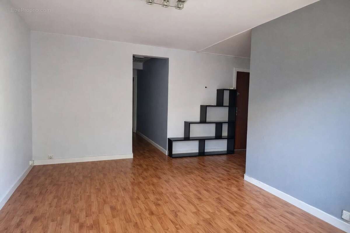 Appartement à THIAIS