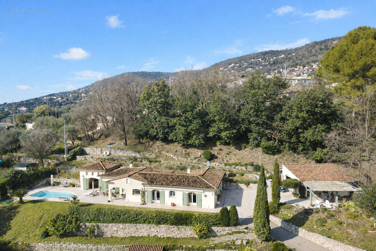 Maison à PEYMEINADE