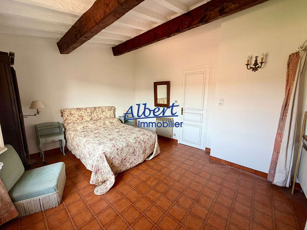 Appartement à SANARY-SUR-MER