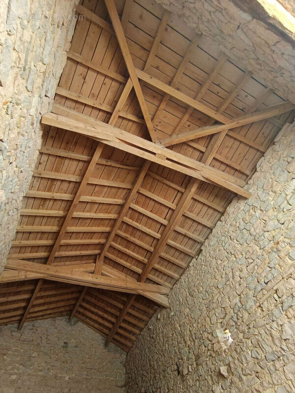 Maison à SAINT-MARTIN-DU-MONT