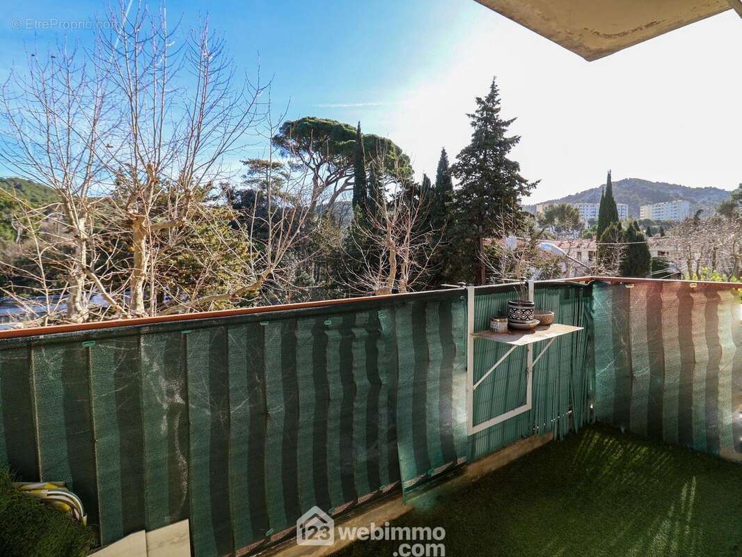 Appartement à MARSEILLE-9E