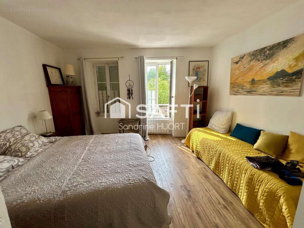 Maison 115 m² à Coulonges-Sur-L'autize  - photo 9