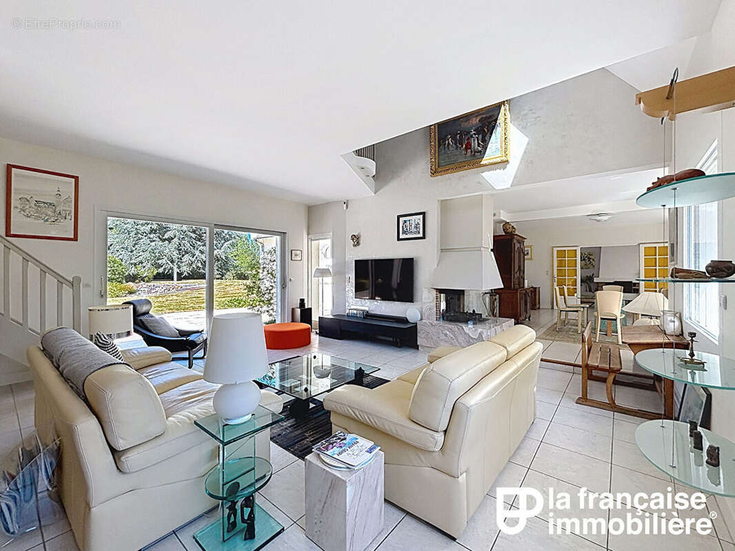 Maison Breteil  Montfort sur Meu 11 pièces 300 m2 - SPA - photo 3