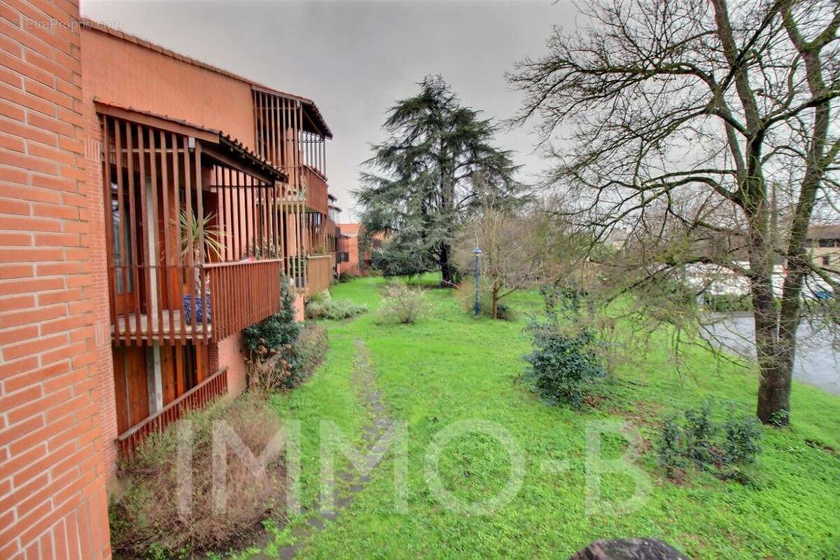 Appartement à RAMONVILLE-SAINT-AGNE