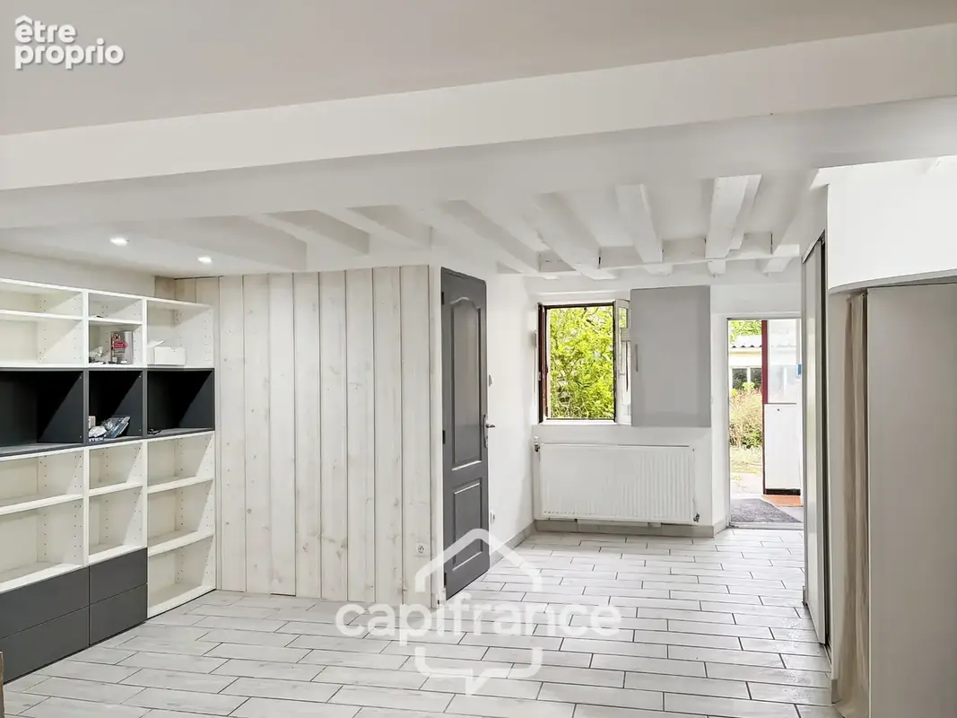 Une maison familiale pleine de caractère dans un village très recherché -6 P- 163 m² environ - jardin - - photo 26
