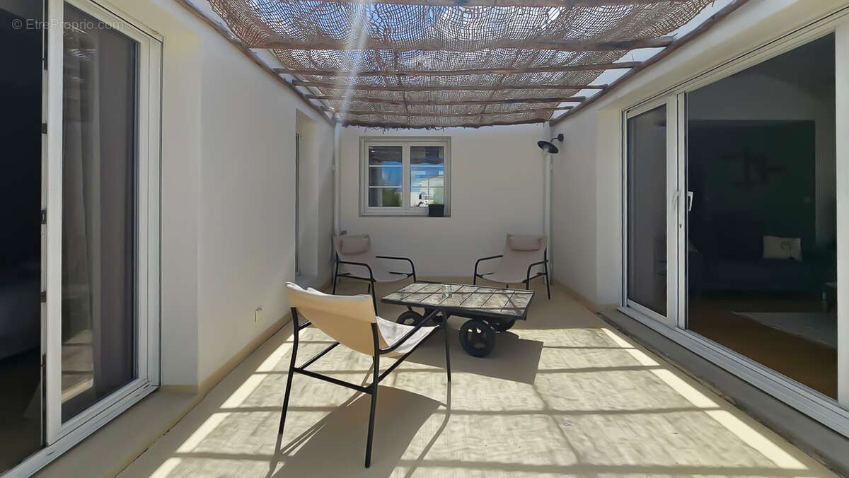 Maison à SAINTE-SOULLE