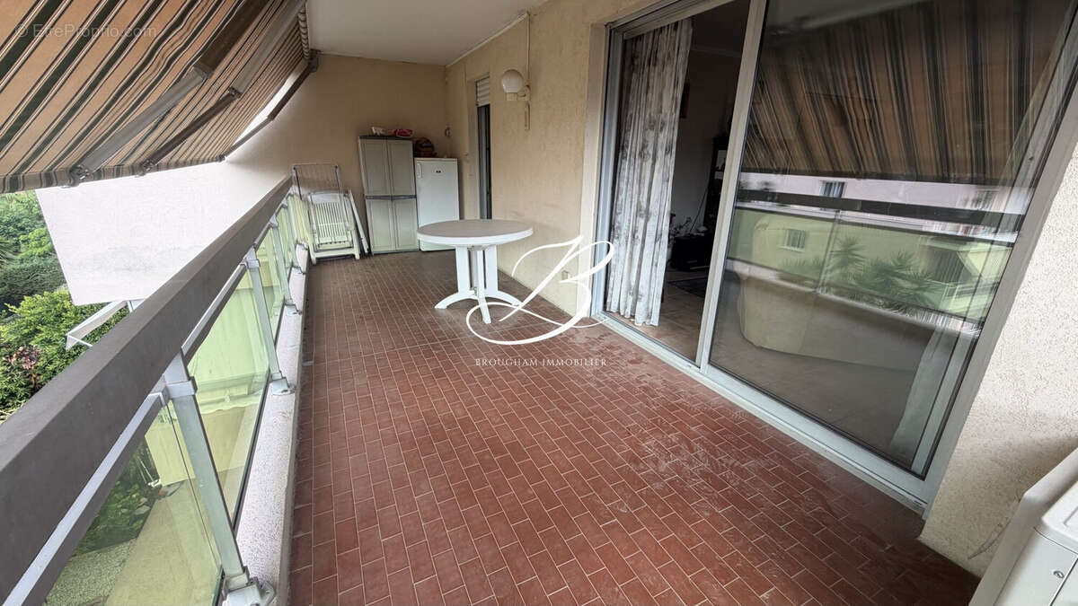 Appartement 93 m² à Saint-Laurent-Du-Var  - photo 6