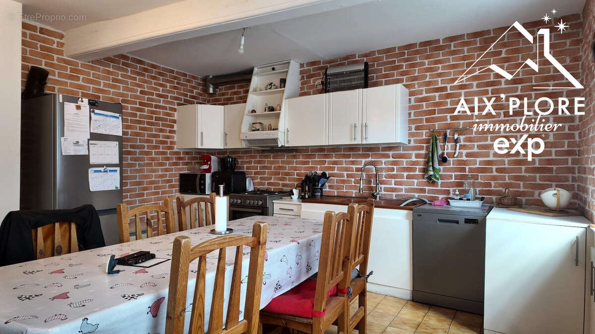 Maison 146 m² à Bettant  - photo 3