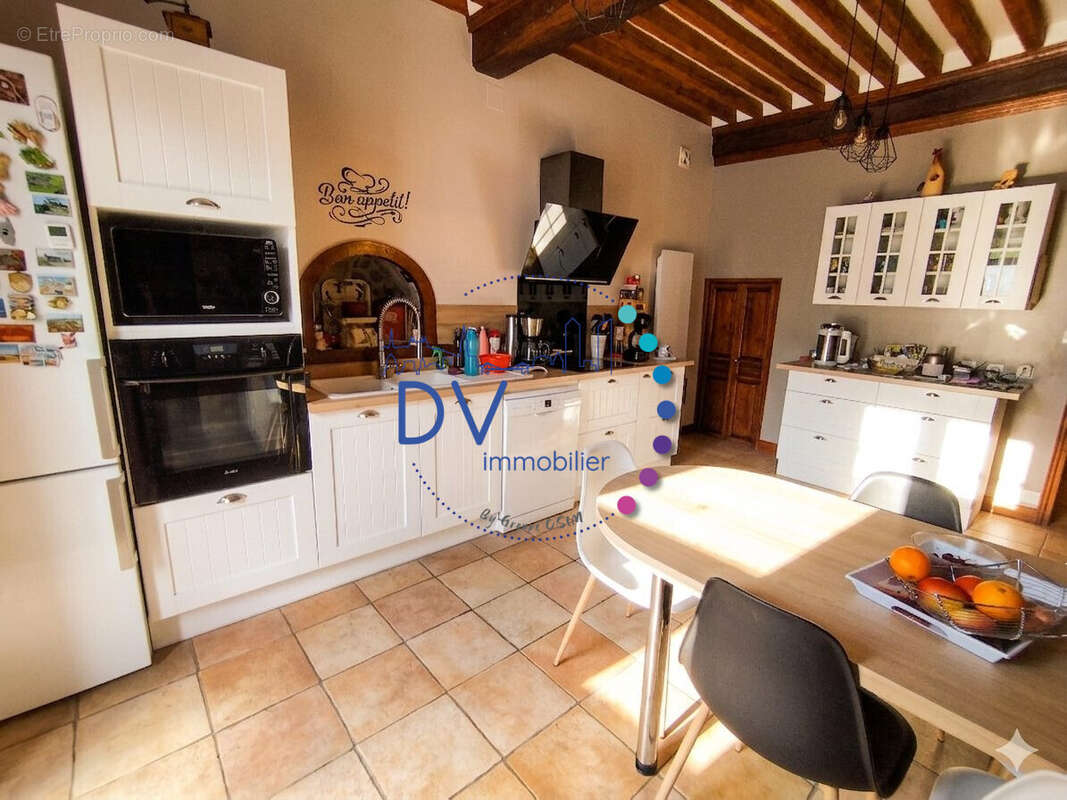 Maison à SAINT-VINCENT-DE-REINS