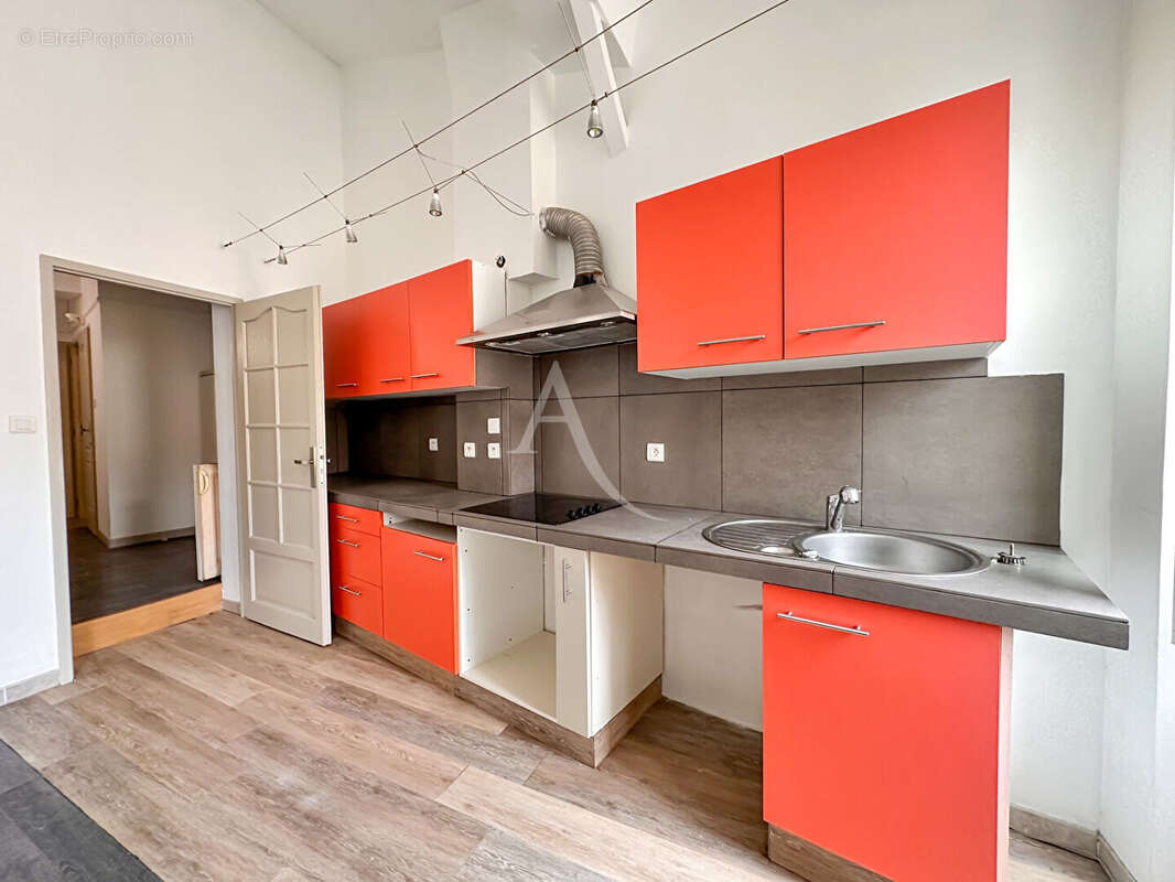 Charmant appartement 5 pièce(s) hypercentre - photo 4