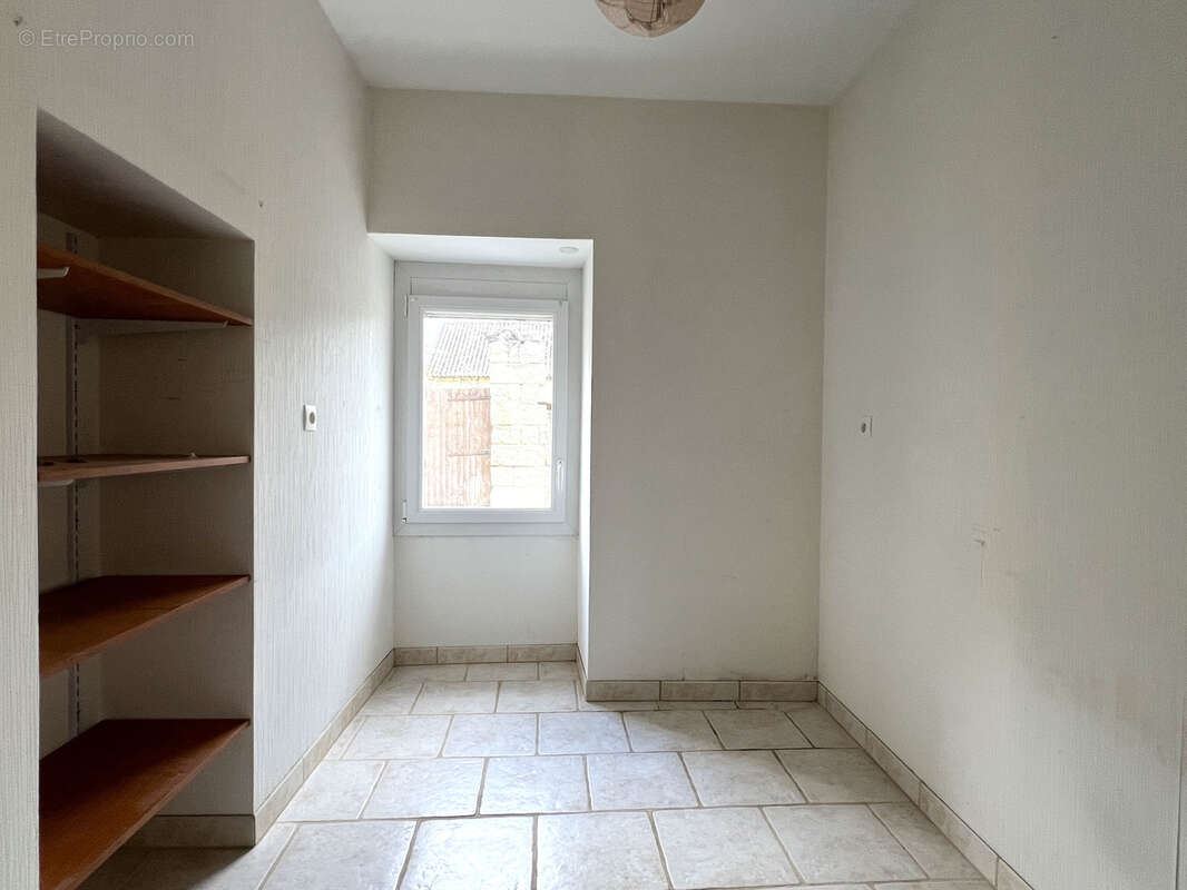 Maison à NAINTRE
