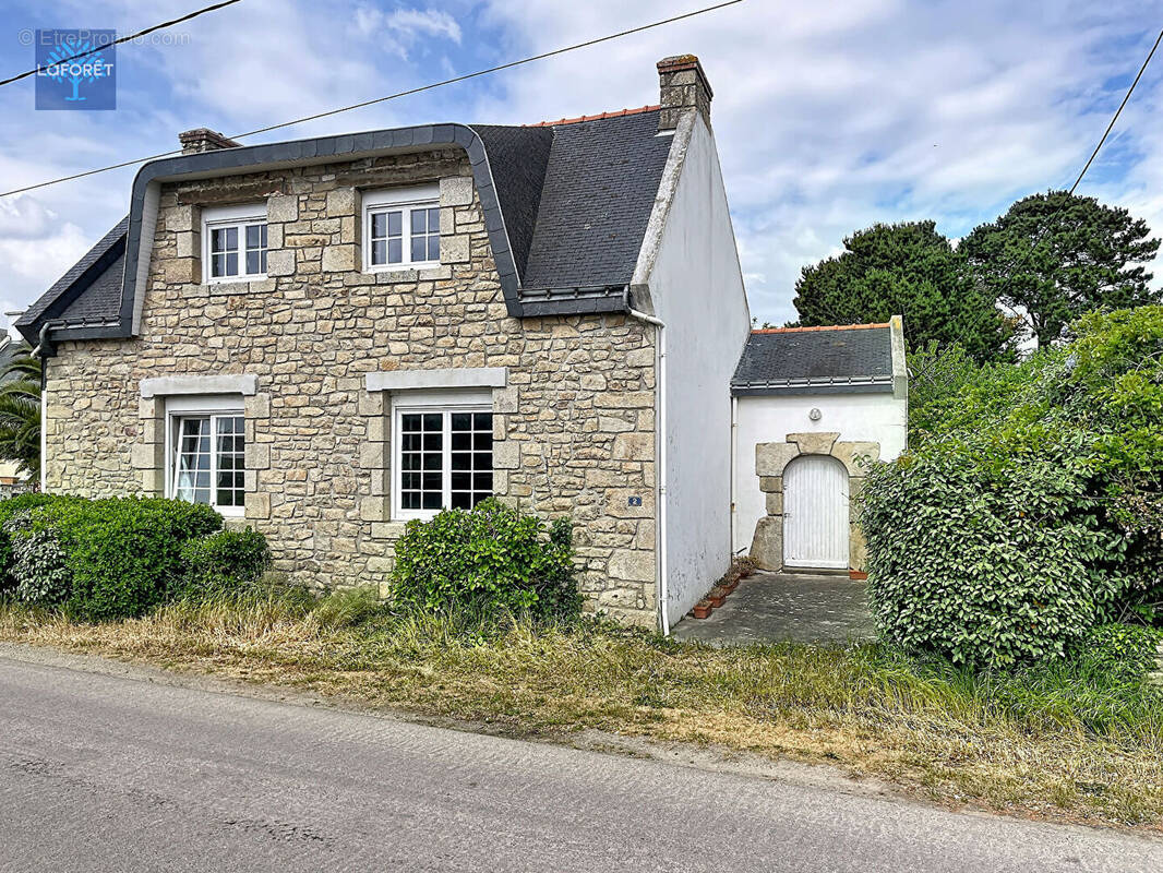 Maison à PLOUHINEC