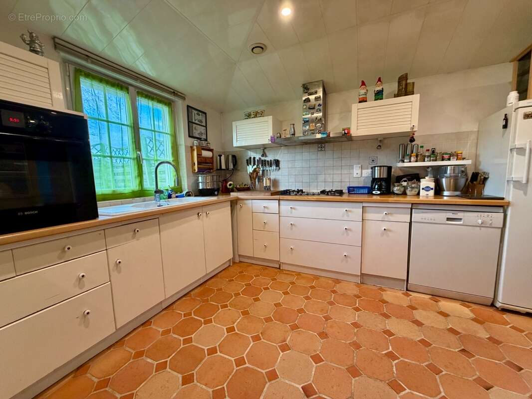 Maison à vendre 0 pièces BEAUFORT EN ANJOU (49) - photo 10