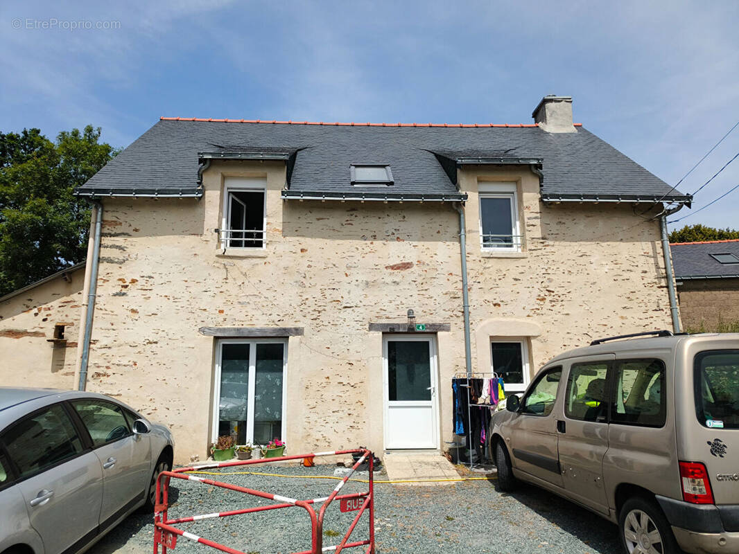 Maison à SEVERAC
