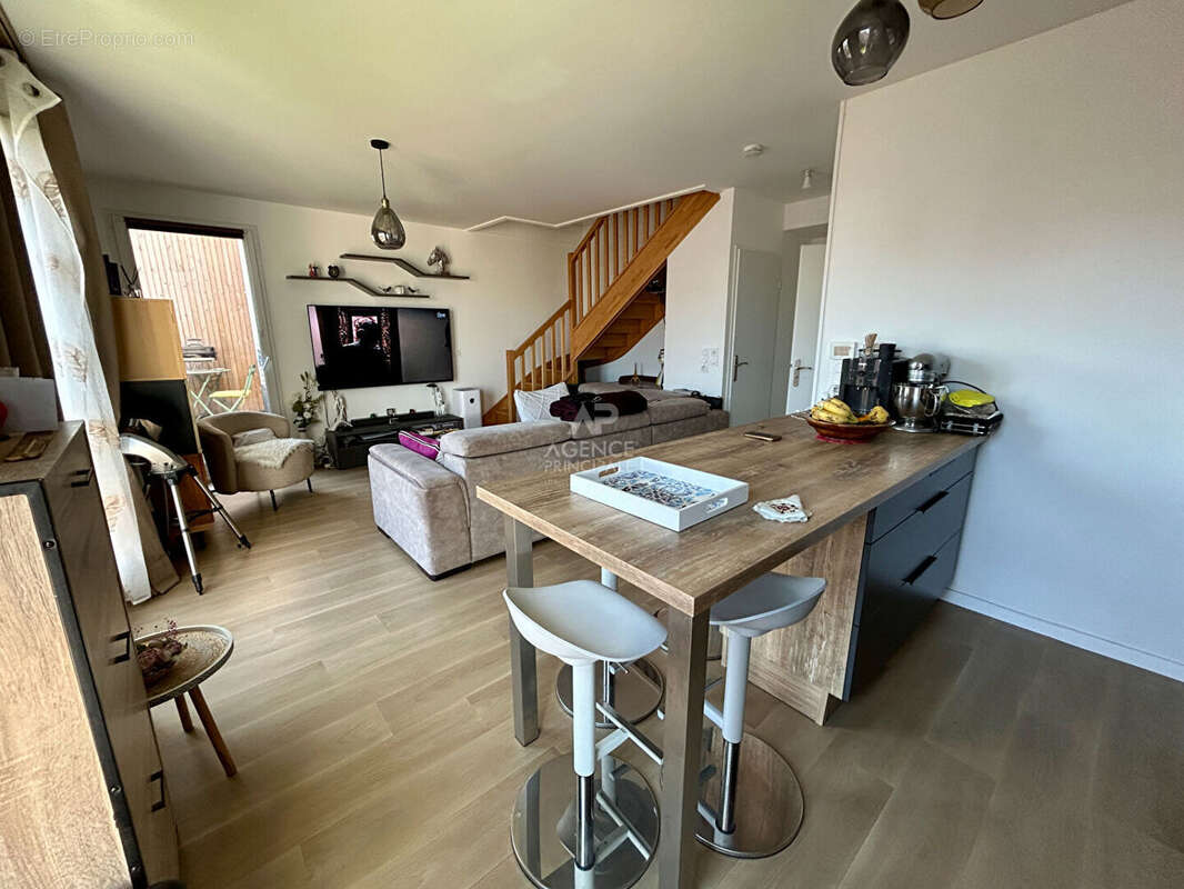 Appartement à CARRIERES-SOUS-POISSY