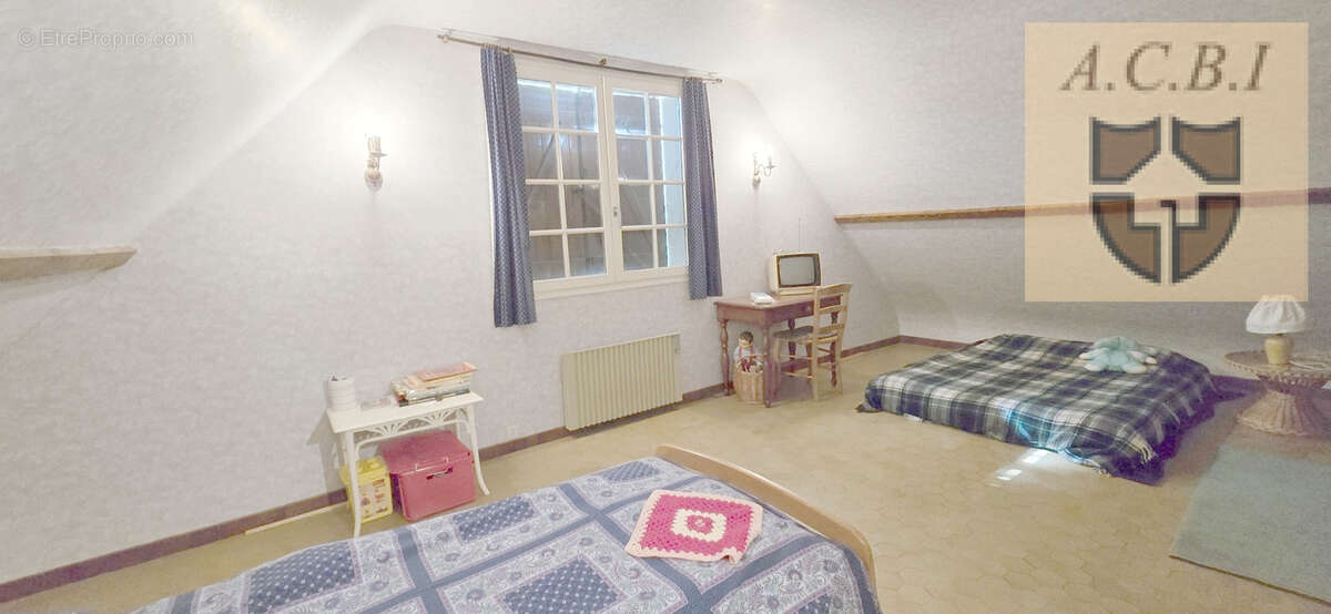 Maison à LIGNIERES