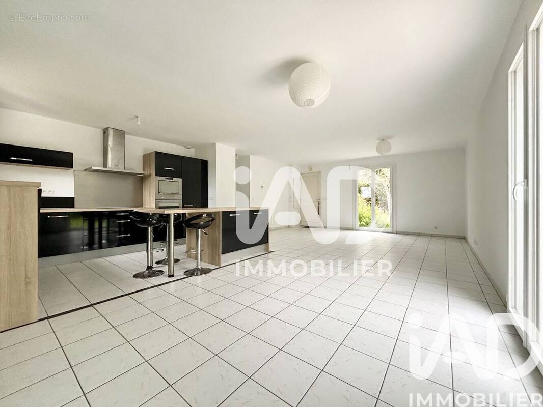 Photo 1 - Maison à THIL