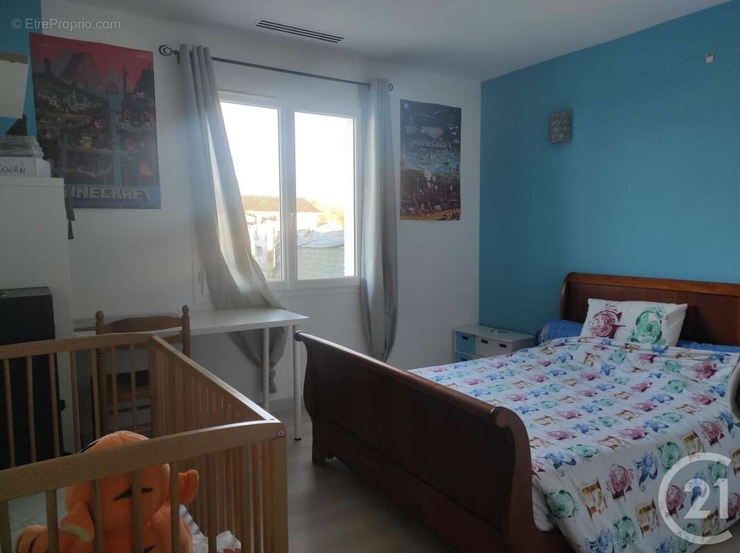 Maison à SAINT-SEURIN-SUR-L&#039;ISLE