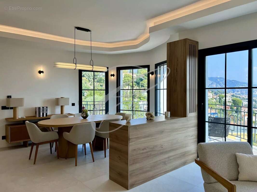 Maison à ROQUEBRUNE-CAP-MARTIN