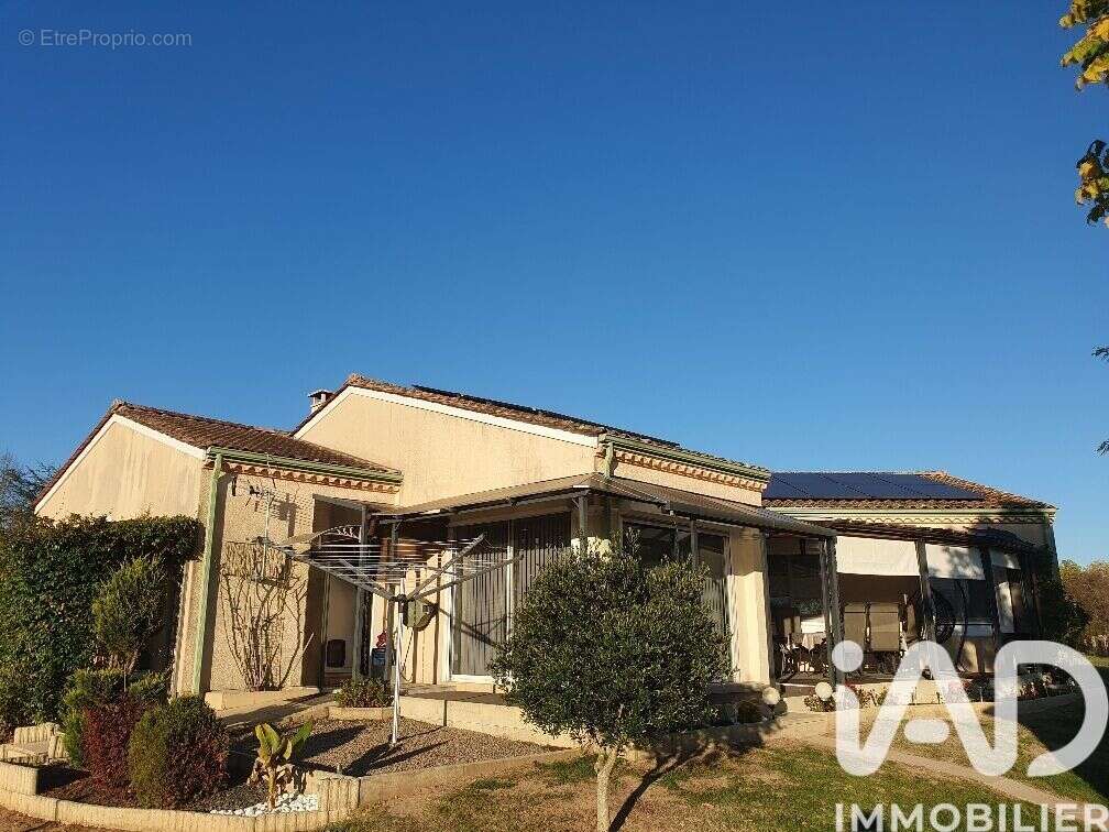 Photo 6 - Maison à LE PIZOU