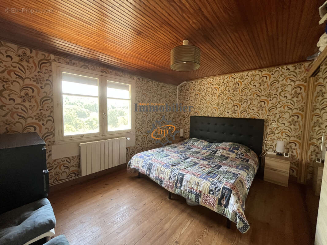 Vente maison de campagne sur terrain de 1ha 2768ca - photo 11