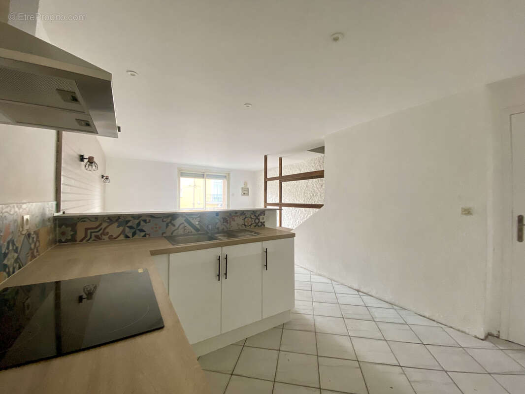 Appartement à VIAS