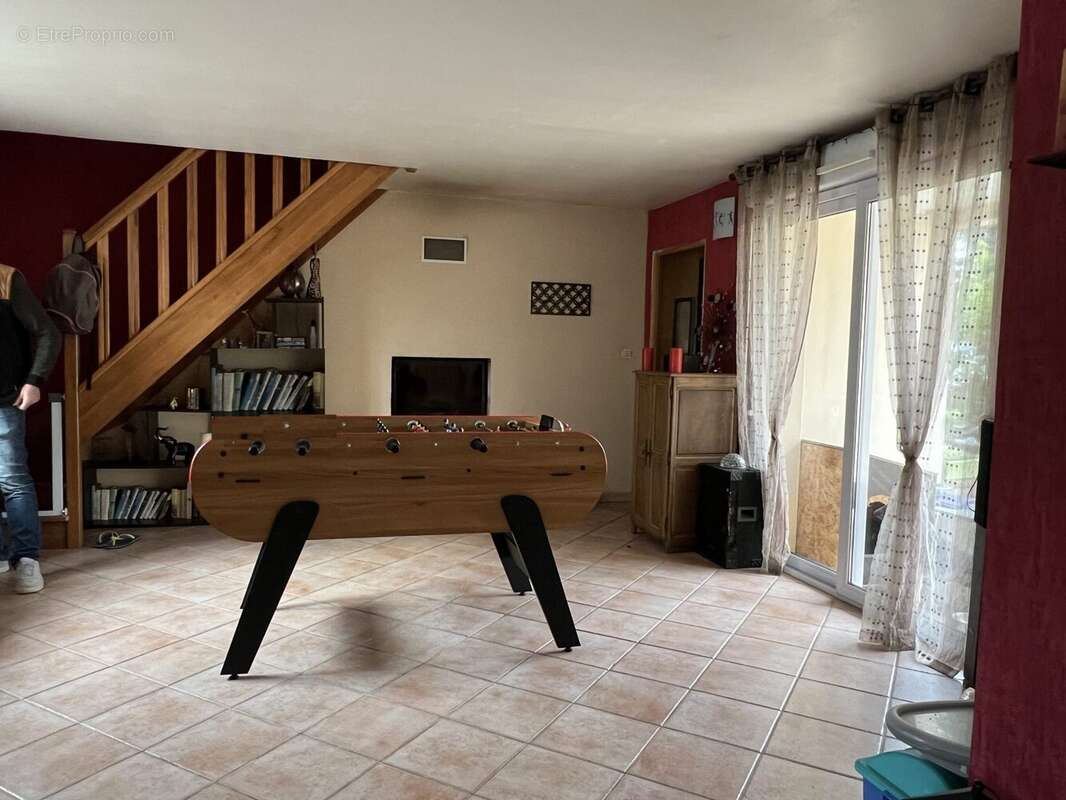 salon - Maison à CARROUGES