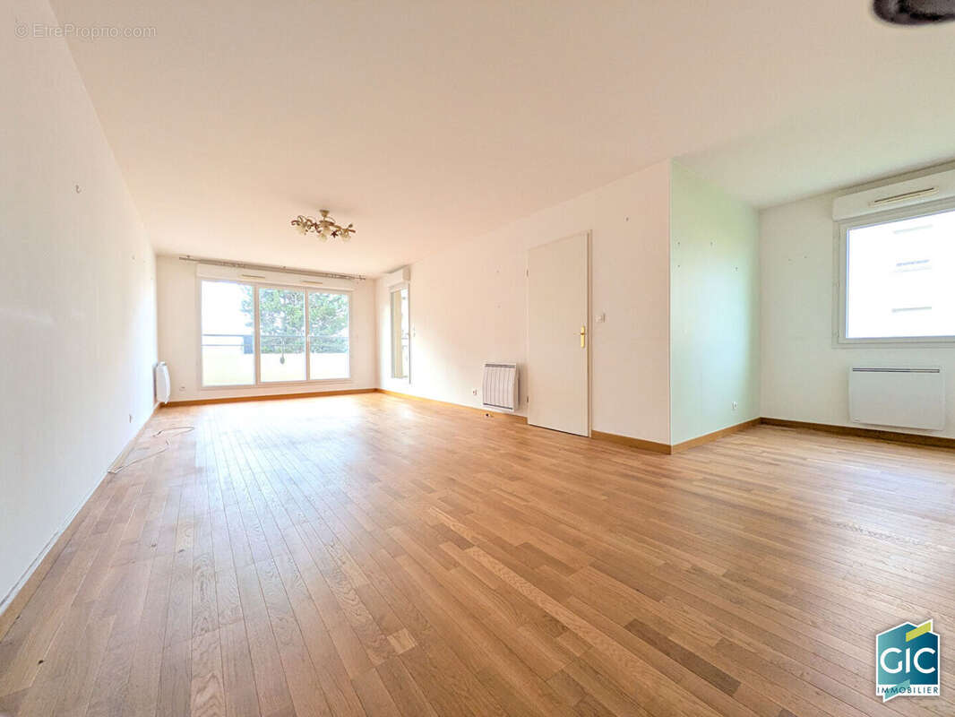 Appartement  avec terrasse et garage Caen 4 pièce(s) 86 m2 - photo 3