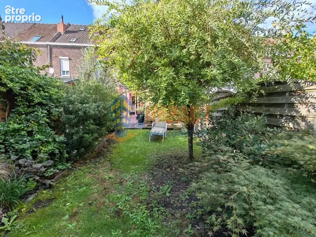 Large 1930 lumineuse avec 4 chambres et jardin bien exposé - photo 5