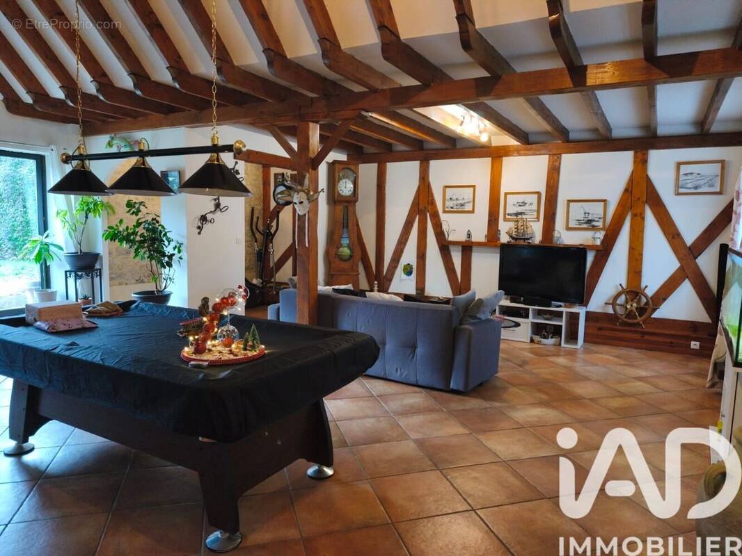 Photo 1 - Maison à BEAUVILLIERS