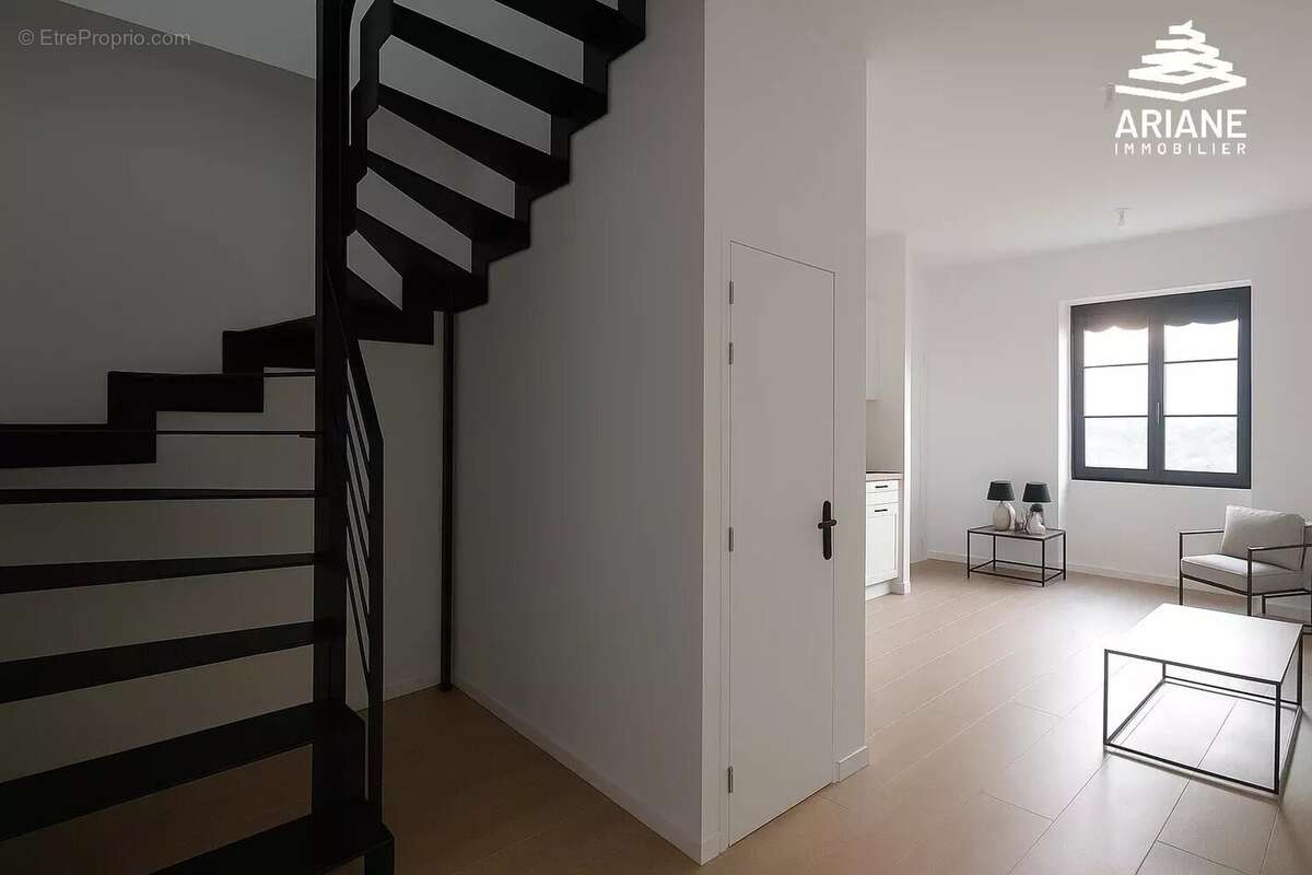 Appartement à VOURLES